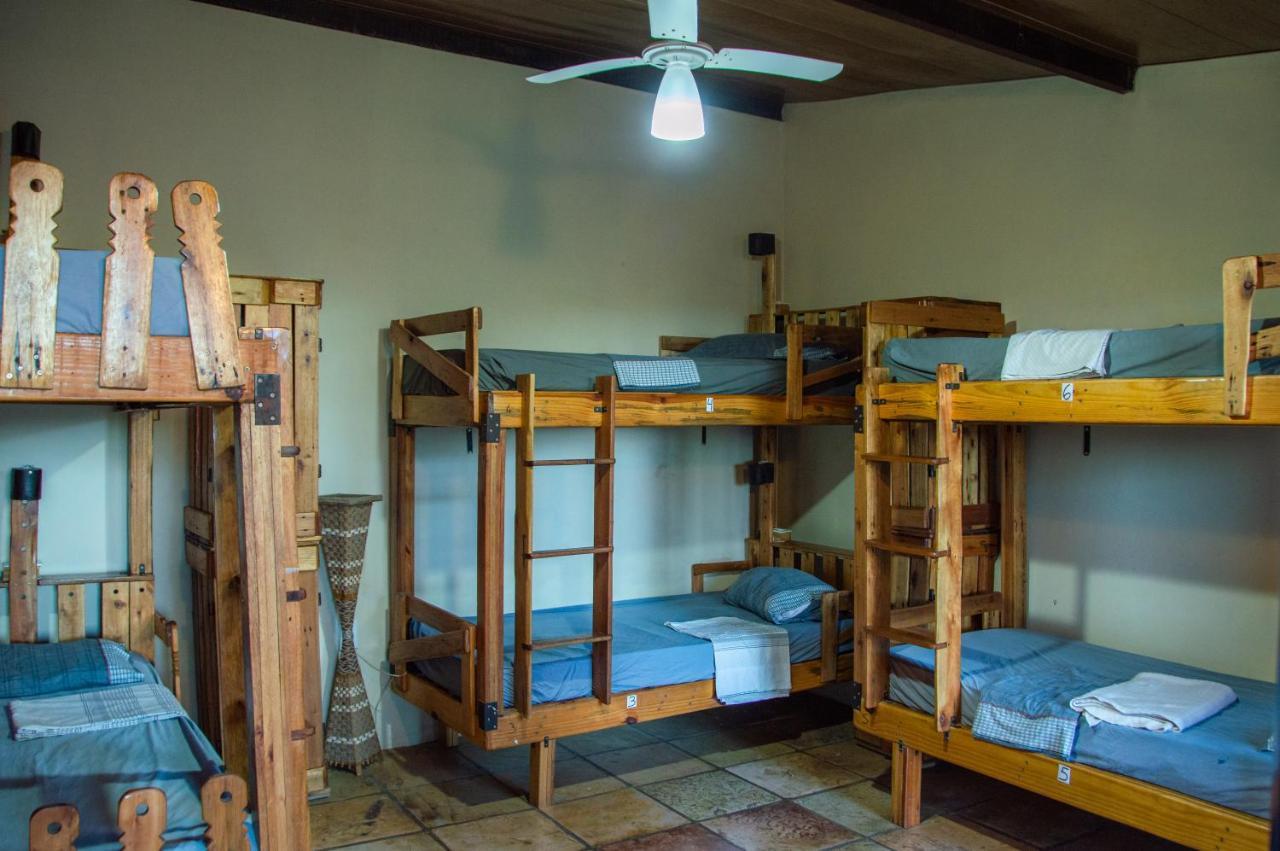 Chapada Backpackers Hostel Agencia 렝소이스 외부 사진