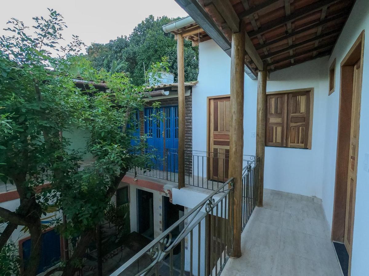 Chapada Backpackers Hostel Agencia 렝소이스 외부 사진
