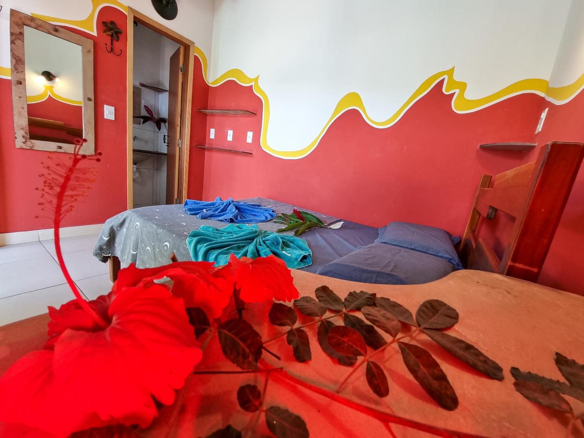 Chapada Backpackers Hostel Agencia 렝소이스 외부 사진