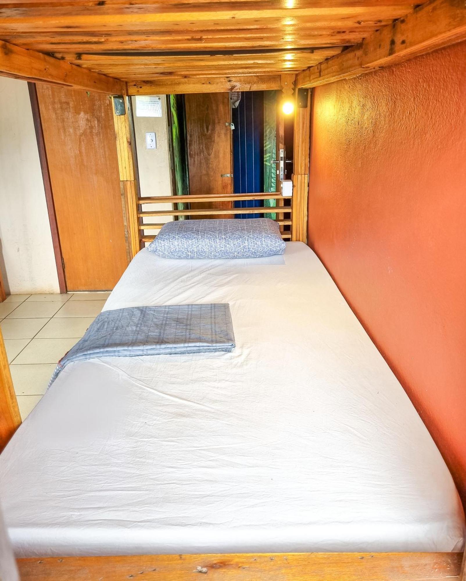 Chapada Backpackers Hostel Agencia 렝소이스 외부 사진