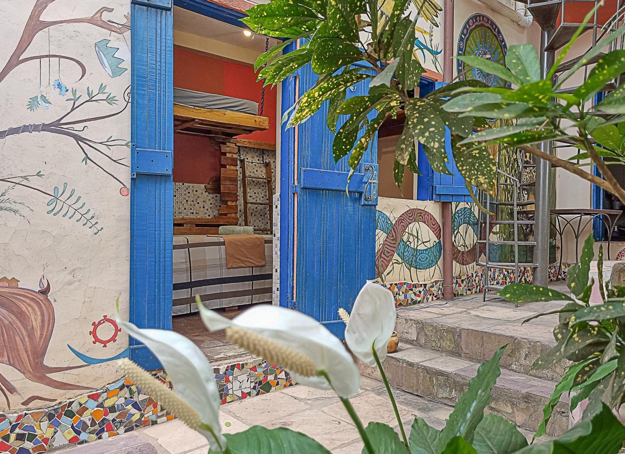 Chapada Backpackers Hostel Agencia 렝소이스 외부 사진
