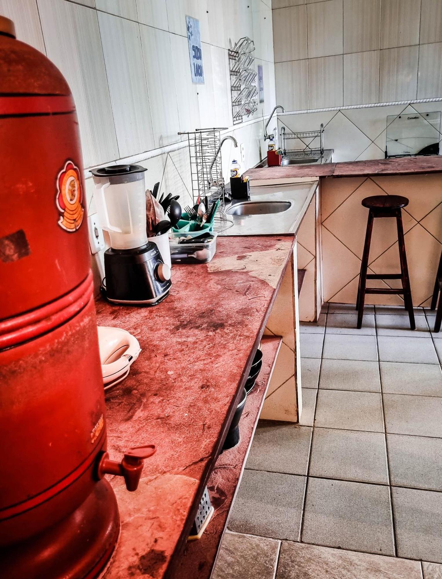 Chapada Backpackers Hostel Agencia 렝소이스 외부 사진