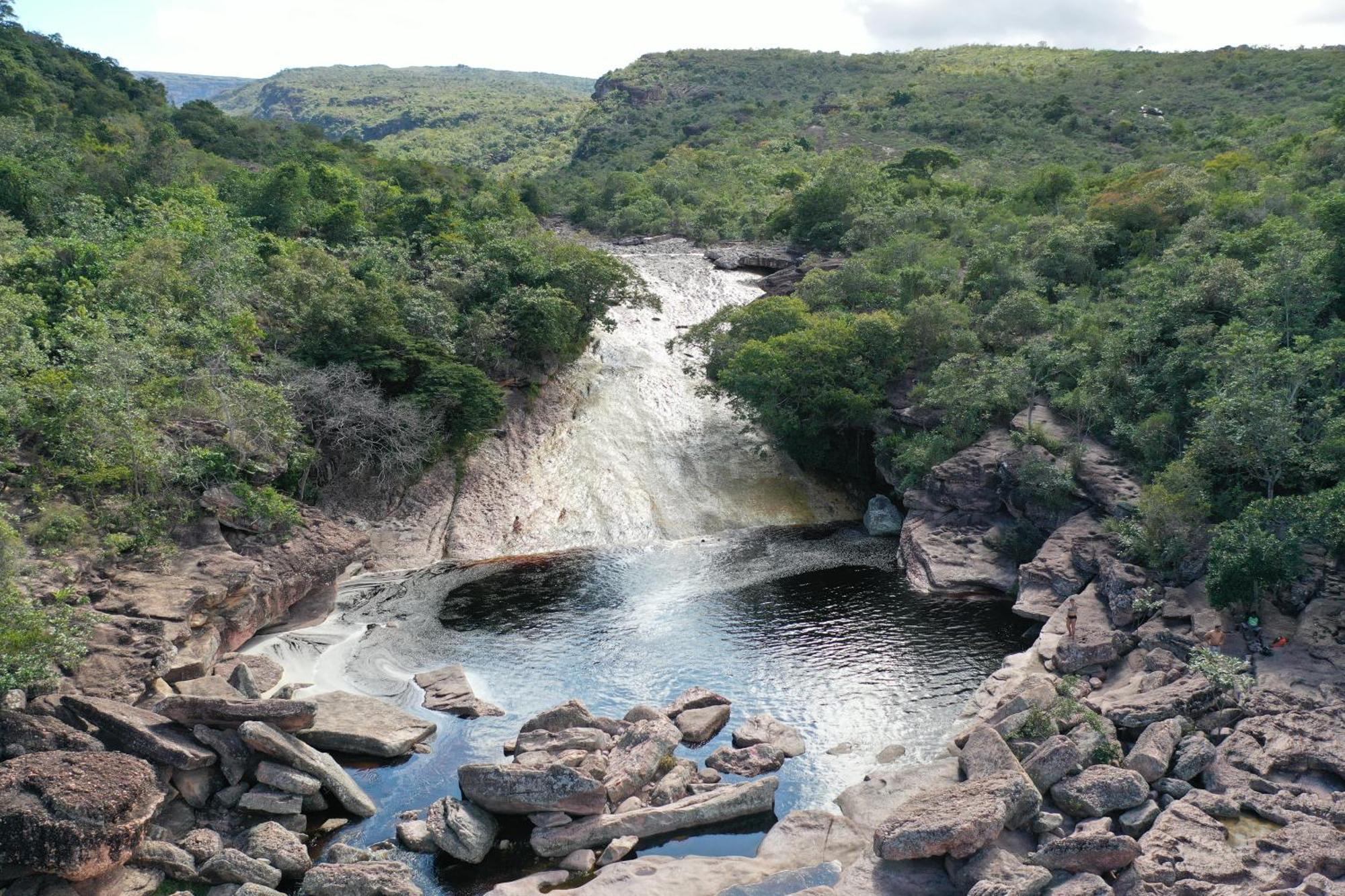 Chapada Backpackers Hostel Agencia 렝소이스 외부 사진
