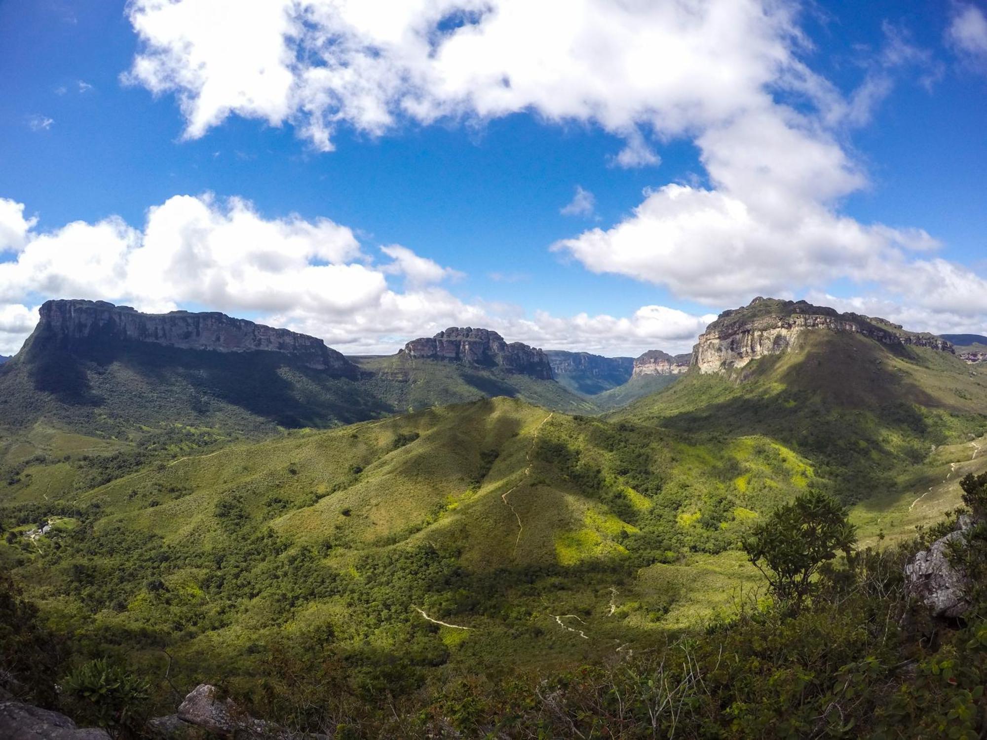 Chapada Backpackers Hostel Agencia 렝소이스 외부 사진